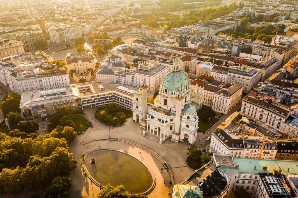 Ultimate Travel Guide to Vienna: 10 Mistakes You Don't Wanna Make